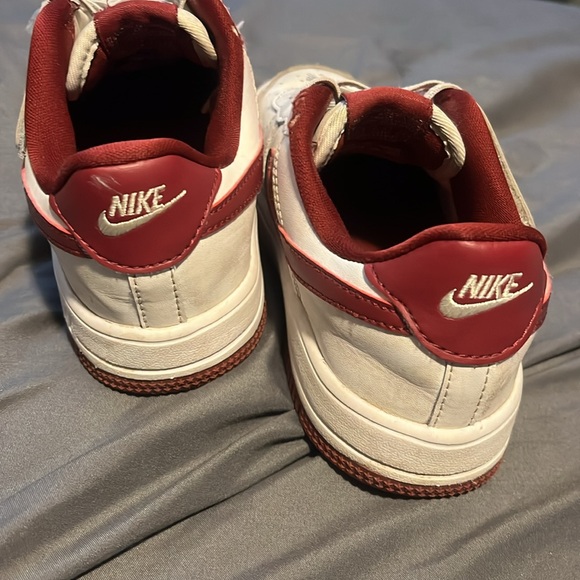 Boys Size 2.5Y Nike Air Force 1 - Picture 5 of 7